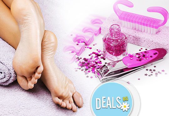 Разкрасете се! Подарете си педикюр с лакове LCN в цвят по избор и 2 декорации от салон Галакс, Плевен - Снимка 2