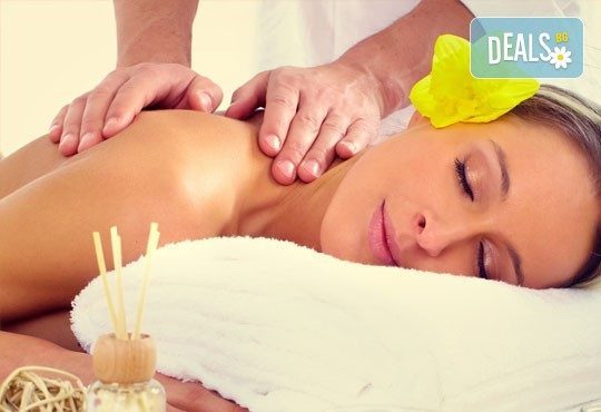 Подгответе тялото си за зимата! Лимфодренажен масаж на цяло тяло в салон за красота Luxury wellness&Spа! - Снимка 1