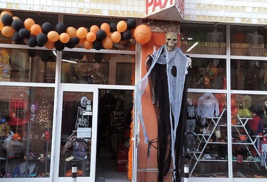 Хелоуин наближава! Подарете на детето си оригинален костюм на любим образ или герой от Парти магазин Рая - Снимка 6