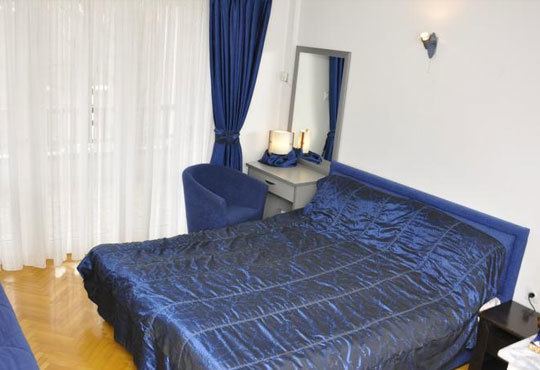 Нова година в хотел Манастир 3*, Македония! 2 нощувки, 2 закуски, 1 вечеря и 1 празнична вечеря от ТА Конкордия! - Снимка 4