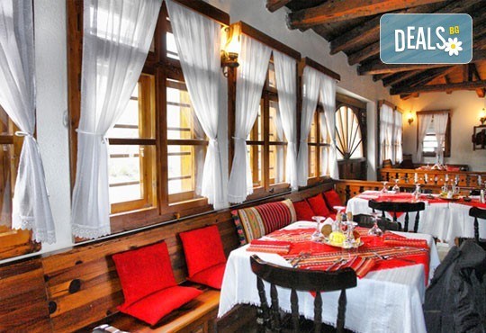 Есен в Родопите! 2 нощувки за двама, 2 закуски и 1 вечеря в комплекс Илинден, Брацигово, безплатно за дете до 6 г.! - Снимка 7