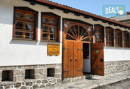 Есен в Родопите! 2 нощувки за двама, 2 закуски и 1 вечеря в комплекс Илинден, Брацигово, безплатно за дете до 6 г.! - Снимка 12