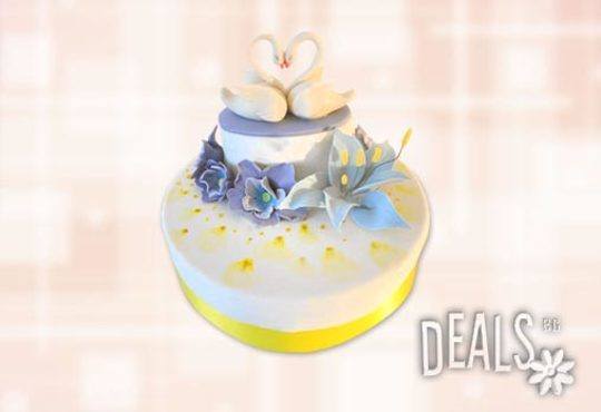 Празнична торта с пъстри цветя, дизайн на Сладкарница Джорджо Джани - Снимка 25