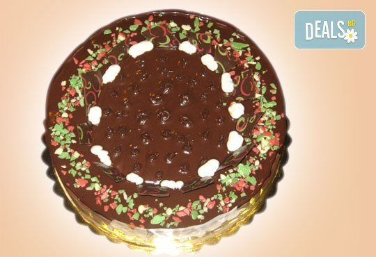 Перфектна за празници! Шоколадова торта с баварски крем и белгийски млечен шоколад от Сладкарница Орхидея - Снимка 1