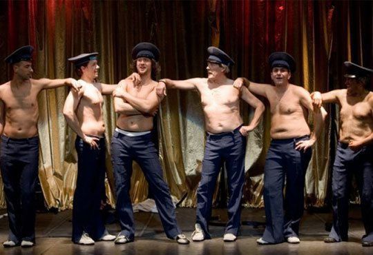 Много смях с великолепните актьори на Младежкия театър! Страхотни момчета, 27.11, от 19.00ч, места - балкон - Снимка 2