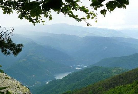 Коледа в село Равногор - зеления рай на Родопите! Хотел Панорама 2*, 2 нощувки със закуски и вечери! - Снимка 9