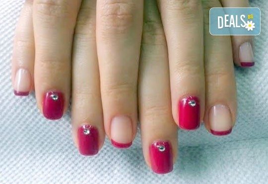 Забравете за болките и схващанията в гърба с 5 масажа и 1 бонус в салон J.D.V Beauty Center Relax! - Снимка 5