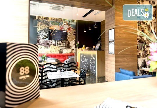 Посрещнете Нова година в 88 Rooms Hotel 4*, Белград! 2/3 нощувки, закуски, вечери и галавечеря с напитки и жива музика! - Снимка 7