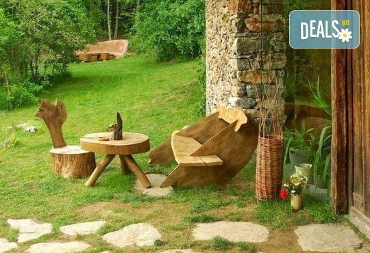 Почивка през януари, 2016г.! 1 нощувка в глинена къщичка за двама в Еко селище Омая, с. Гайтаниново, с включени риболов, колоездене и тенис на маса! - Снимка 6