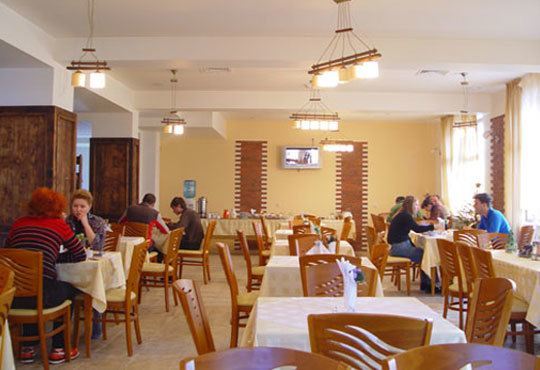 Почивка в Пирина Клуб Хотел 3*, Банско! Пакети от 2 или 3 нощувки със закуски и СПА! Безплатно за дете до 5 години! - Снимка 5