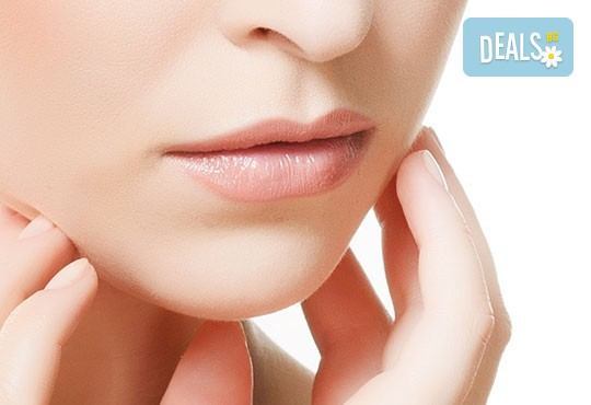 Трайно обезкосмяване с IPL фотоепилация на подмишници или горна устна и брадичка от салон за красота Чармо в Редута! - Снимка 3