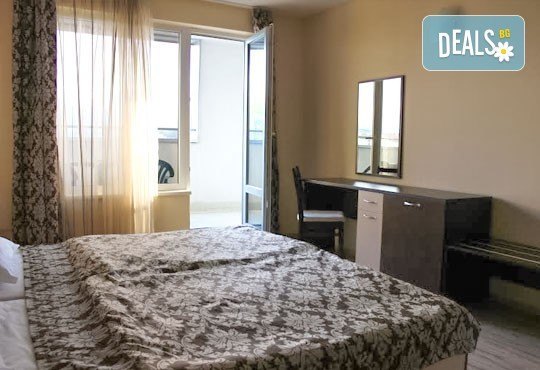 Нова година в хотел Арена 3*, Самоков! 3, 5 или 7 нощувки със закуски и Новогодишна галавечеря с фолклорна програма - Снимка 3