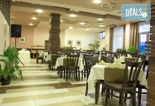 Нова година в хотел Арена 3*, Самоков! 3, 5 или 7 нощувки със закуски и Новогодишна галавечеря с фолклорна програма - Снимка 6