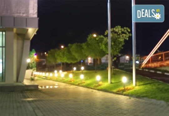 Нова година в хотел Арена 3*, Самоков! 3, 5 или 7 нощувки със закуски и Новогодишна галавечеря с фолклорна програма - Снимка 13