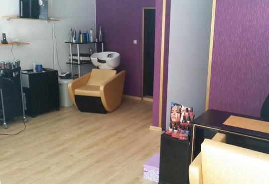 Ноктопластика с изграждане с гел или акрил, маникюр с лак или гел лак и неограничен брой декорации в салон Persona! - Снимка 6