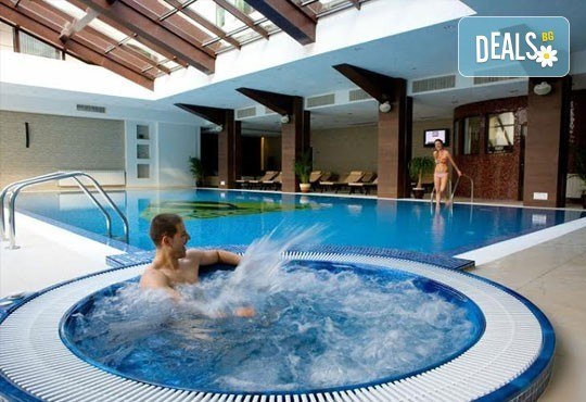 Лукс и релакс в Девин през есента! 1/2/5 нощувки със закуски и ползване на СПА пакет в СПА хотел Персенк 5*! - Снимка 12