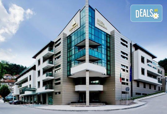 Лукс и релакс в Девин през есента! 1/2/5 нощувки със закуски и ползване на СПА пакет в СПА хотел Персенк 5*! - Снимка 2