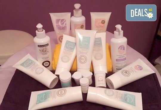 Подстригване, измиване с висок клас продукти, маска според типа коса, стилизиращ продукт и подсушаване в салон Дежа Вю - Снимка 11