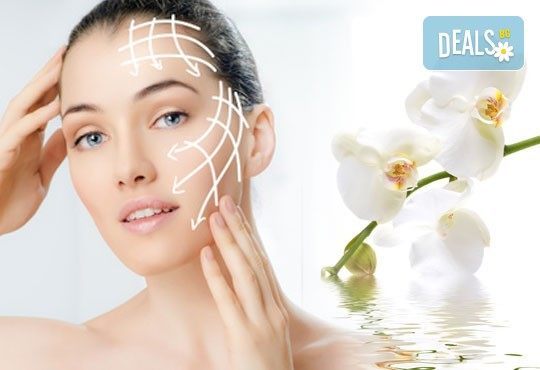 Лифтинг терапия за лице, шия и деколте + терапия с хиалуронова киселина от специалист естетик в Салон Blush Beauty - Снимка 3