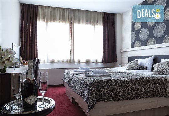 За Нова година до Белград, Сърбия! 3 нощувки със закуски, галавечеря в Hotel Garni City Code Vizura 4* и транспорт - Снимка 5