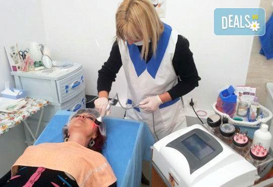 За кожа като кадифе! Кола маска на зона по избор за мъже или за жени в студио за красота Авангард! - Снимка 5