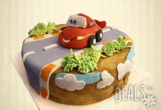 Детска АРТ торта с фигурална ръчно изработена декорация с любими на децата герои от Сладкарница Джорджо Джани - Снимка 28