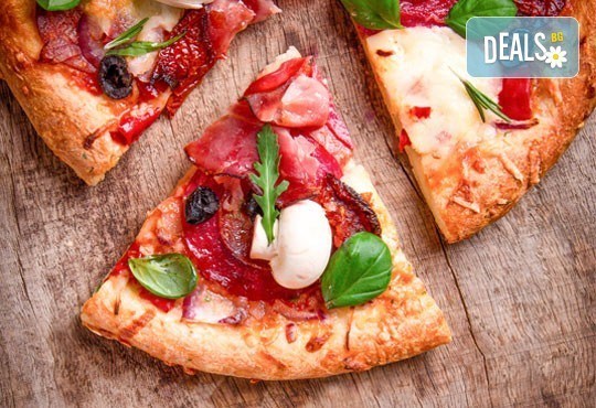 Доставки по домовете! Две големи пици с доставка от Кулинарна къща НИКИ - Снимка 3