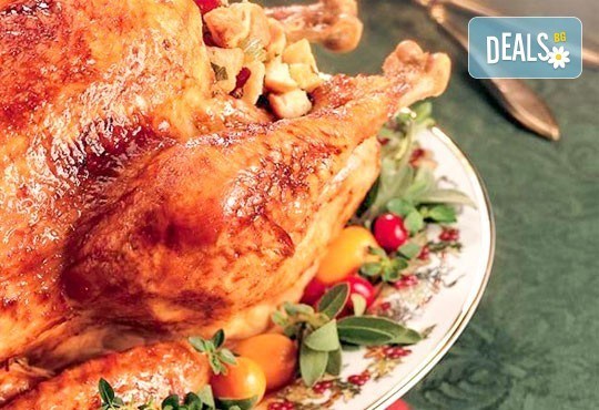 Празнична трапеза с вкусна, сочна печена пуйка, пълнена с ориз, гъби и кисело зеле от Bar & Dinner seven7A - Снимка 2