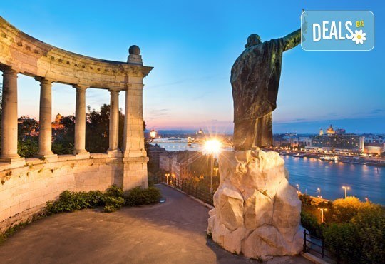 Екскурзия през март до Будапеща, Унгария! 2 нощувки, 2 закуски, транспорт и възможност за посещение на Сентендере! - Снимка 4