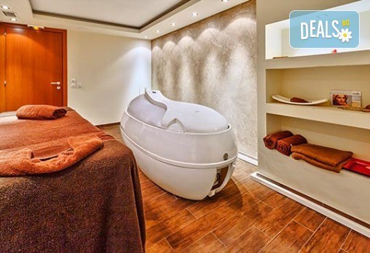 Посрещнете Коледа край Банско! 2 или 3 нощувки със закуски и вечери, ползване на СПА в Terra Complex 4*! - Снимка 11