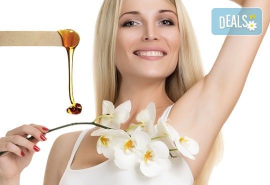 За гладка като коприна кожа! Кола маска за жени на цели крака и подмишници в студио за красота Ma Belle! - Снимка 3