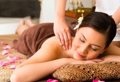 Хидратираща терапия за коса и оформяне със сешоар и класически масаж на цяло тяло с топли билкови масла от ADI'S Beauty & SPA!