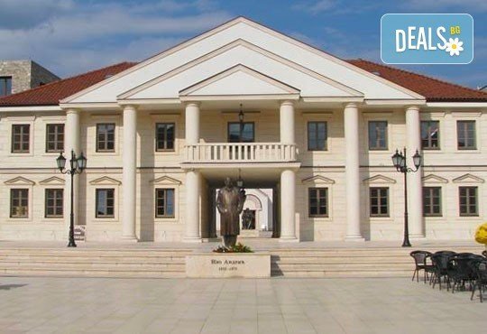 Екскурзия до Дървен град и Каменград, Сърбия, през март! 1 нощувка със закуска и вечеря, транспорт, богата програма! - Снимка 12