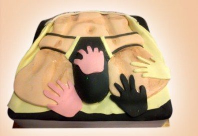 Еротична торта за момински и ергенски партита или за специален празник на любим човек от Сладкарница Джорджо Джани