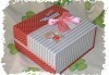 Сет от празнични сладкиши за бебешко парти от сладкарница Пчела - 6 декорирани захарни мъфина и 6 декорирани бисквитки в луксозна подаръчна кутия! - thumb 4