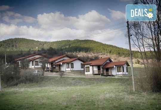 Отпразнувайте Свети Валентин с любимия човек в комплекс Горочевци 3*, с. Горочевци! 2 нощувки със закуски и романтична вечеря! - Снимка 9