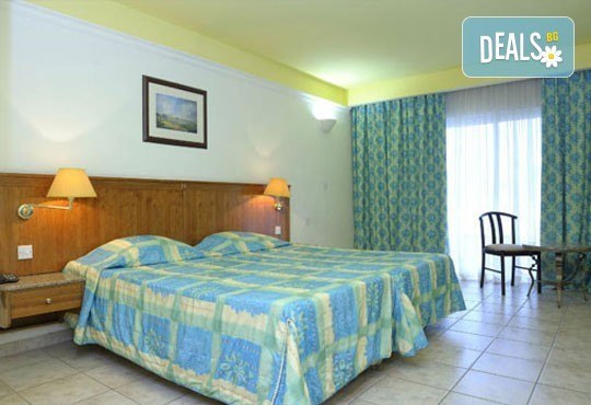 Почивка в красивата Малта през март! 3 нощувки със закуски в Oriana at the Topaz 4*, самолетен билет, летищни такси и трансфери! - Снимка 6