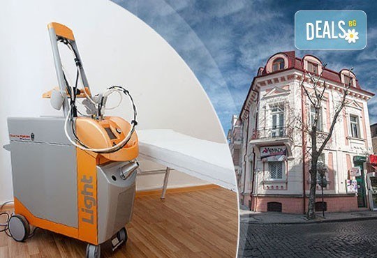 Без нежелано окосмяване! Лазерна епилация за мъже на зоната между веждите в център за лазерна епилация Армада! - Снимка 3