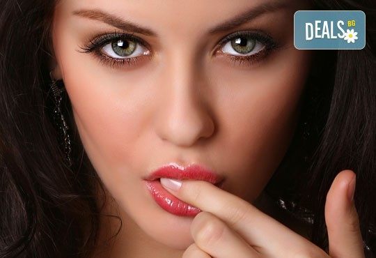 Неинжективна мезотерапия за плътни устни с хиалуронова киселина в Дерматокозметични центрове Енигма в София, Пловдив, Варна или Хасково - Снимка 1