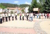 Български хора, ръченици! ОСЕМ урока във Фолклорен клуб BODY FOLK в школата в жк Банишора - Синдикален дом на културата на транспортните работници в България - thumb 3