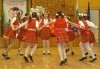 Български хора, ръченици! ОСЕМ урока във Фолклорен клуб BODY FOLK в школата в жк Банишора - Синдикален дом на културата на транспортните работници в България - thumb 6