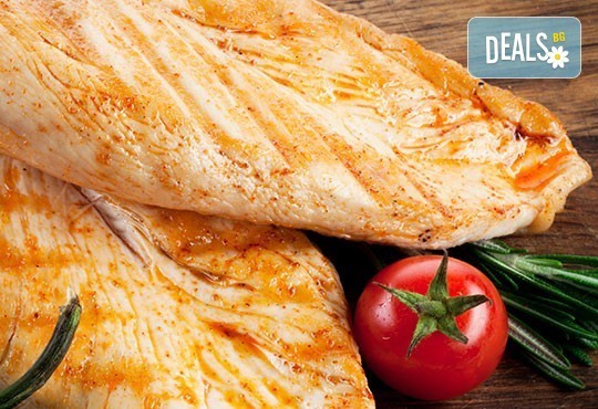 Предплатете 1.20 лв. за овчарска салата и свинска или пилешка пържола по избор с картофки Уеджис в ресторант Санури! - Снимка 3