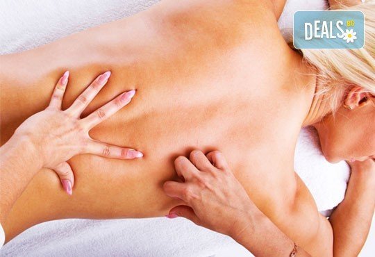 Насладете се на масаж на цяло тяло по избор - релаксиращ, класически, антистрес или дълбокотъканен от център Innovative! - Снимка 1