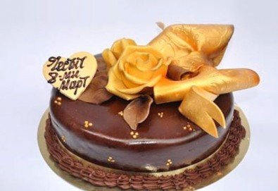 Специална торта 8-ми март с пълнеж по избор от Виенски салон Лагуна! Предплатете сега 1лв!