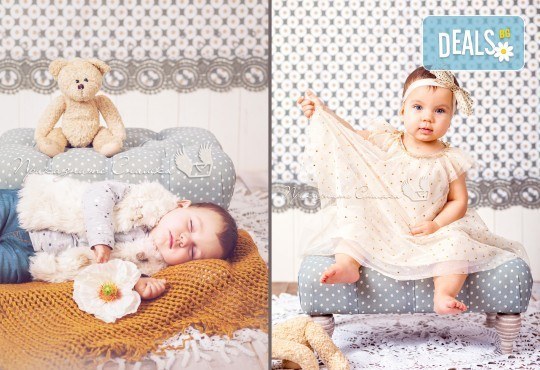 Бебешка и семейна фотосесия в студио с 12 обработени кадъра от Приказните снимки! - Снимка 8