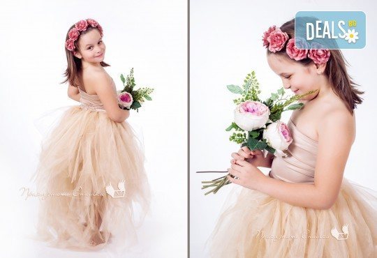 Детска и семейна фотосесия, деца от 10 месеца до 12 години с 12 обработени кадъра от Приказните снимки! - Снимка 11