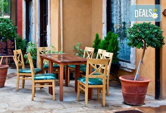 Самолетна екскурзия до Италия! Неапол, Амалфи, Капри: 4 дни, 3 нощувки, 3 закуски, туристическа програма от София Тур! - Снимка 6