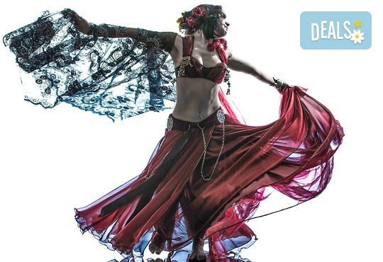 Направи своите първи стъпки в ориенталските танци! Карта за 4 посещения по ориенталски танци в зала Dance It! - Снимка 2