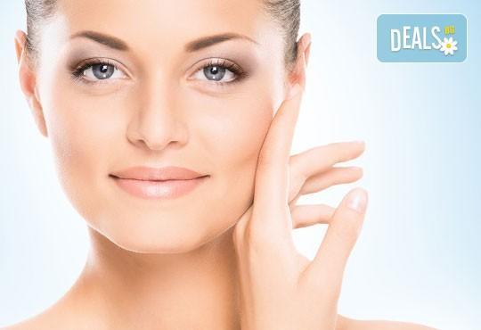 Ултразвуково почистване на лице и маска според типа кожа или триполярен RF в салон за красота Женско царство! - Снимка 3