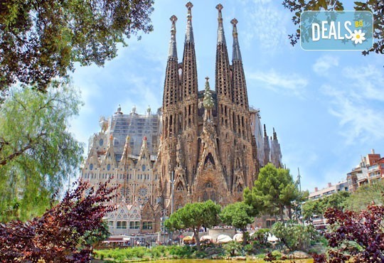 Екскурзия до Ница, Монако, Монте Карло, Барселона: 8 нощувки, 8 закуски и 3 вечери, транспорт от Комфорт Травел! - Снимка 3